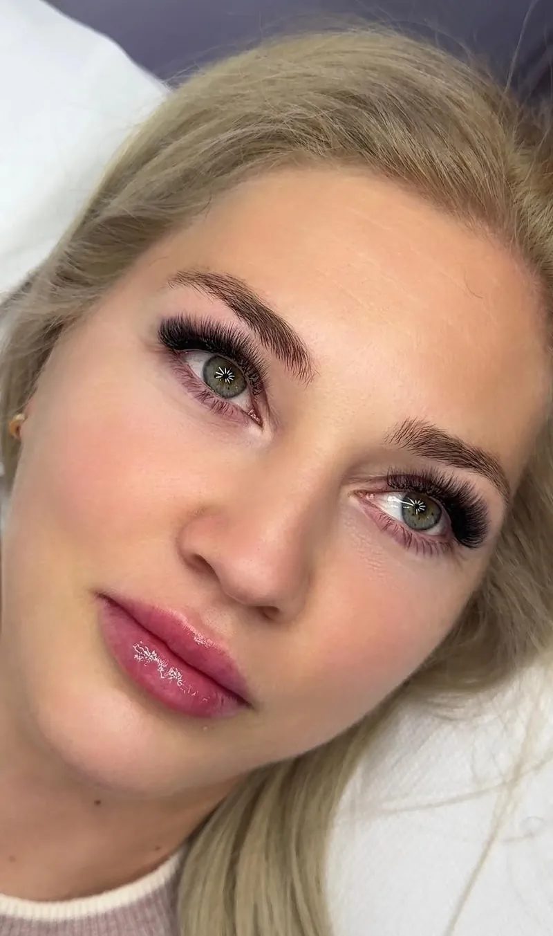 Extensii gene Volum 1D–3D — Mya Beauty Galați